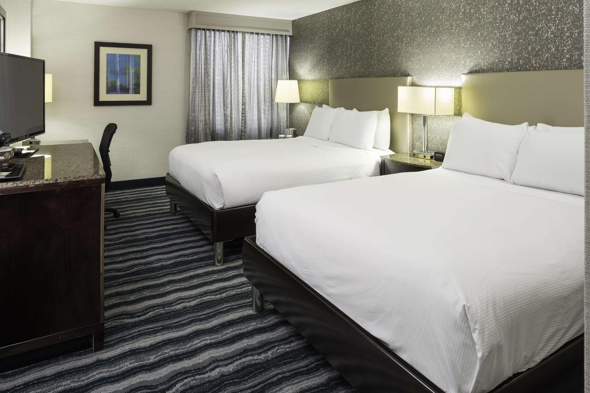Doubletree By Hilton Hotel Уилмингтон Экстерьер фото