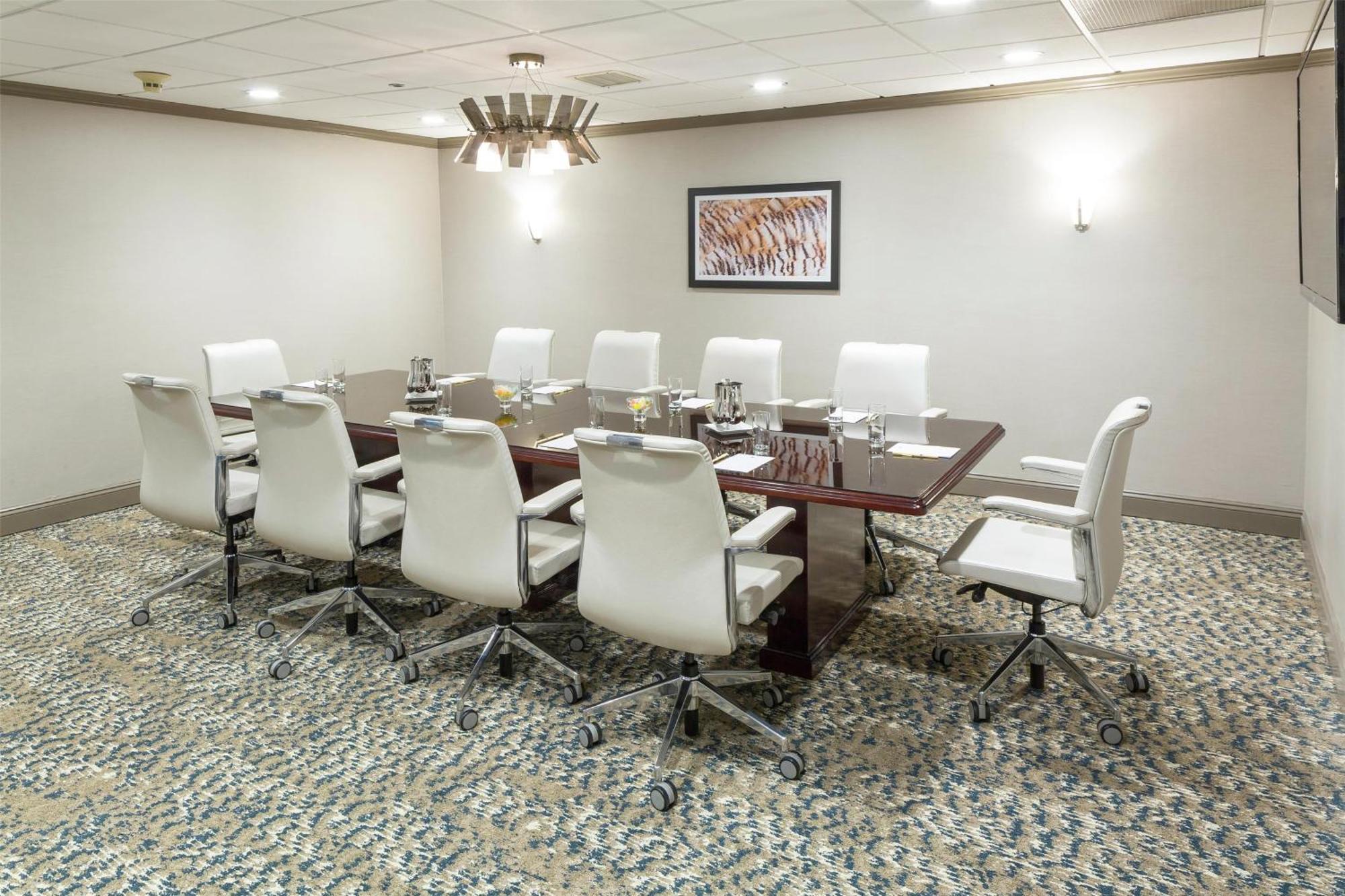 Doubletree By Hilton Hotel Уилмингтон Экстерьер фото