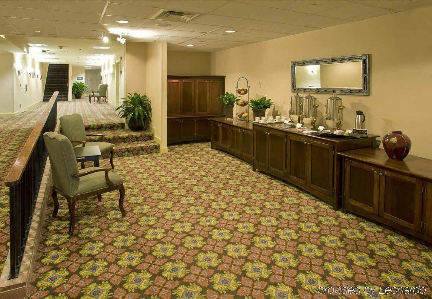 Doubletree By Hilton Hotel Уилмингтон Интерьер фото